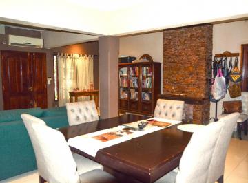 Casa · 170m² · 4 Ambientes · 2 Cocheras · Venta Casa 3 Dorm. José C. Paz