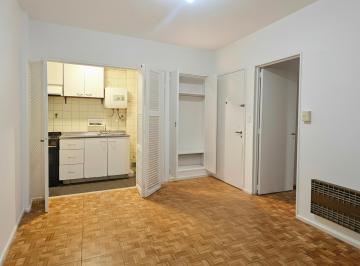 Departamento de 2 ambientes, Recoleta · Recoleta - 2 Ambientes con Cocina Integrada, Interno, Ideal Renta