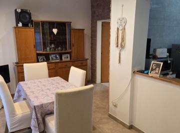 RMY-RMY-122_2 · Duplex Sin Expensas de 3 Ambientes en Liniers, con Garage Doble, Patio, Parrilla y Terraza Propia.