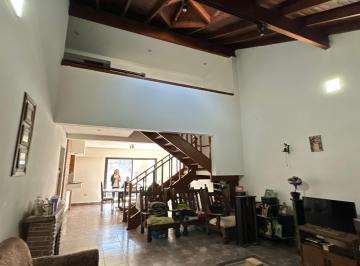 Casa de 5 ambientes, Villa Soldati · Casa 5 Ambientes, Patio, Garage y Parrilla Sobre Lote Propio