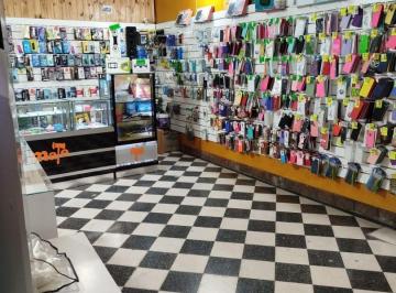 RUR-RUR-209_2 · Local en Venta Interno en Galeria en General Belgrano Service de Celulares