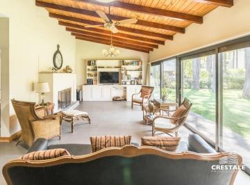 Casa · 280m² · 5 Ambientes · 1 Cochera · Venta / Permuta - Casa 4 Dorm. en Puerto Paraíso, Barrio Cerrado - General Lagos.
