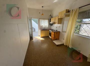 PH · 70m² · 3 Ambientes · PH 3 Amb con Patio y Terraza en Lanús Oeste
