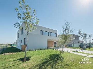 Casa · 296m² · 8 Ambientes · 2 Cocheras · Venta Casa 4 Dorm. Vida Barrio Privado