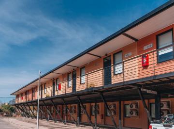 Departamento · 45m² · 3 Ambientes · 1 Cochera · Venta Casa 2 Dorm. Alamos Añuelo Neuquén