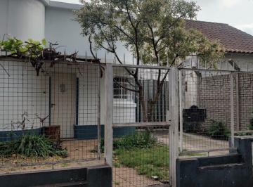 Departamento de 2 ambientes, Esteban Echeverría · Oportunidad Casa a La Venta en Monte Grande.
