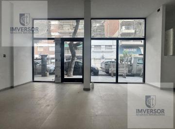 Local comercial · 80m² · 2 Ambientes · 1 Cochera · Local Comercial Centrico