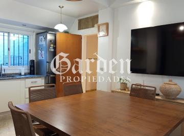 PH de 3 ambientes, General San Martín · Excelente PH de 3 Ambientes con Garage. 2 Dorm.. Lavadero. Patio. Terraza. Financia