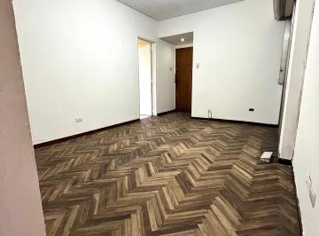 Departamento de 3 ambientes, Avellaneda · 3 Ambientes Centro de Avellaneda