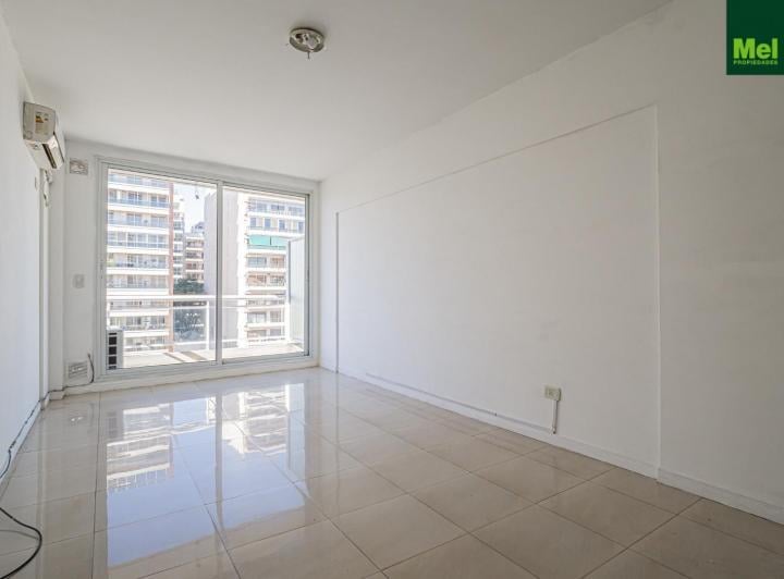 2 Ambientes - Flores - Venta