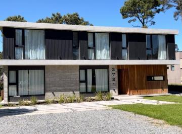 Casa · 269m² · 5 Ambientes · 1 Cochera · Casa a Estrenar en Venta – Tres Carabelas, Álamos II, Pinamar