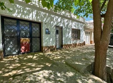 Casa de 5 ambientes, Ciudad de Mendoza · Casa + Depto en Venta - Ciudad de Mendoza