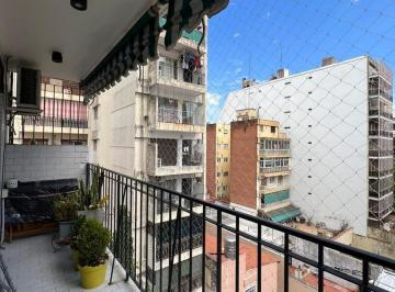 Departamento · 79m² · 4 Ambientes · Departamento 4 Amb con Balcon en La Mejor Zona de Flores