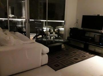 Departamento de 2 ambientes, La Plata · Se Vende Departamento de 1 Dormitorio con Cochera Cubierta y Balcón en Diagonal 77 Esq 43 La Plata.