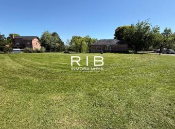 Terreno · 1021m² · Acepta Financiación - Lote Central de 1021 m² - Orientación Oeste