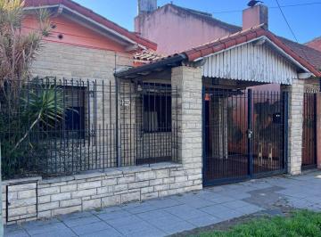 Casa de 1 ambiente, Vicente López · Chalet Desarrollado en Planta Baja - Carapachay
