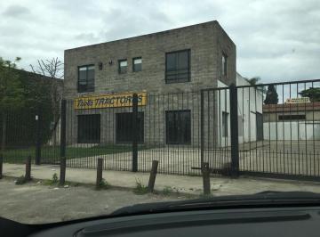 Local comercial · 310m² · Excelente Inmueble con Oficinas y Depósito