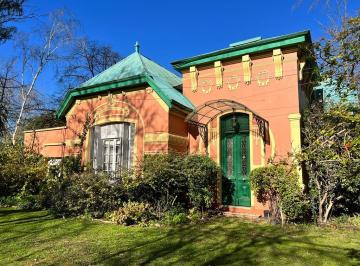 Casa de 7 ambientes, La Plata · Se Vende Casa Chalet 4 Dorm. en Calle 423bis Esquina 9