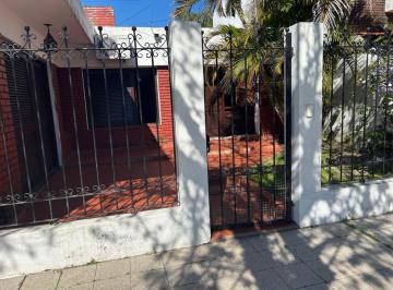 Casa · 500m² · 5 Ambientes · 1 Cochera · Casa en Reconquista