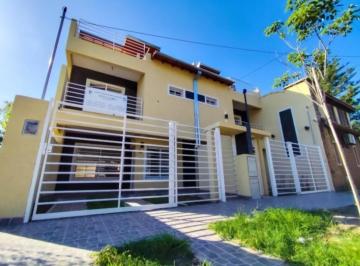 Casa · 133m² · 4 Ambientes · 1 Cochera · Duplex a Estrenar 4 Amb Apto Credito Los Polvorines