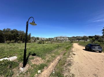 Foto1 · Lote en Venta en La Jacinta
