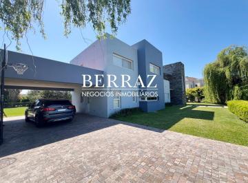 Casa · 380m² · 6 Ambientes · 4 Cocheras · Casa Alquiler 5 Dorm. Barrio Los Robles Lote de 2000 m² Haras Santa María, Escobar