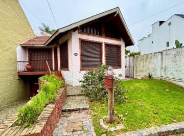 Casa · 289m² · 5 Ambientes · 3 Cocheras · Venta Casa 5 Amb Quilmes Oeste
