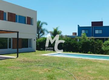Casa · 232m² · 5 Ambientes · 2 Cocheras · Casa en Venta en San Matias - Area 2, San Matias, Escobar