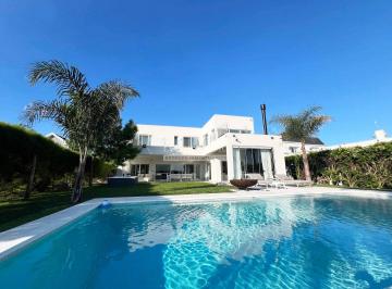 LHP-LHP-3105_2 · Casa Al Lago Alquiler Temporal - 5 Dorm. en Suite - Santa Clara