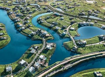 Terreno · 709m² · Lote en Venta en Puertos del Lago, Nativas, Belen de Escobar