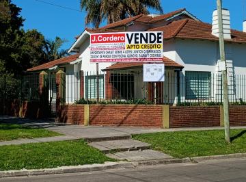 Casa de 5 ambientes, Quilmes · Chalet de Categoria en Dos Plantas Sobre 3 Lotes, B. Parque Calchaquí