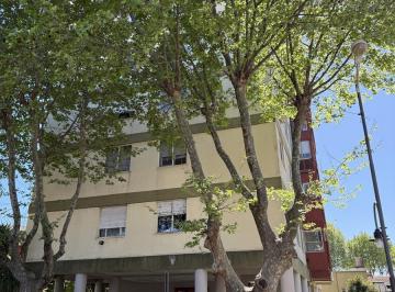 Departamento · 62m² · 4 Ambientes · Departamento de 3 Dorm. en Piso Alto con Vista Abierta