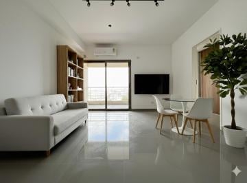 Departamento · 45m² · 2 Ambientes · Dpto • 2 Amb con Suite • Excelente Distribución y Amplio • Araujo 900