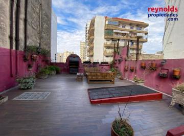 Casa · 450m² · 7 Ambientes · 1 Cochera · ¡Casa de 4 Plantas con Terraza, 100 Años de Antigüedad, Posibilidad de Construir!