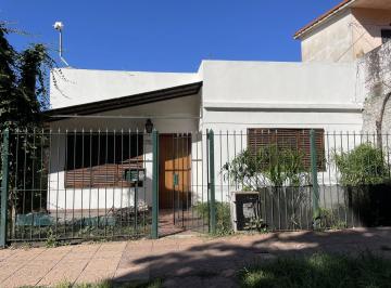 PH · 70m² · 2 Ambientes · PH Al Frente Planta Baja Independiente en Alquiler