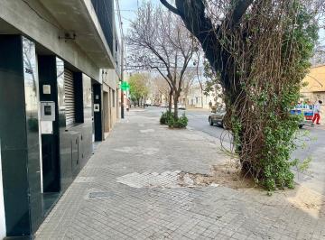 Casa de 5 ambientes, Rosario · Casa en Venta en Abasto, Rosario