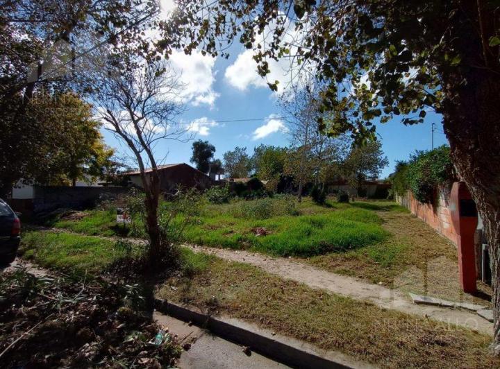 Terreno · 400m²