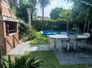 Casa · 172m² · 5 Ambientes · 1 Cochera · Venta Casa en Haedo Norte 5 Ambientes con Fondo Libre y Pileta