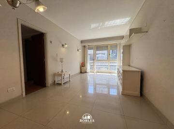 Departamento · 76m² · 4 Ambientes · 1 Cochera · Departamento Cuatro Ambientes en Zona Centro