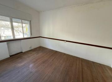 Oficina comercial · 60m² · 4 Ambientes · Oficina en Alquiler