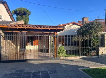 Casa de 4 ambientes, Vicente López · Chalet 4 Ambientes Desarrollado en Planta Baja - Carapachay