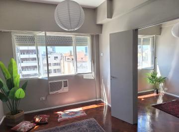 Departamento de 2 ambientes, San Telmo · Venta 2 Amb S Telmo Bvd Perú Espect Alto Luz Todo Sol