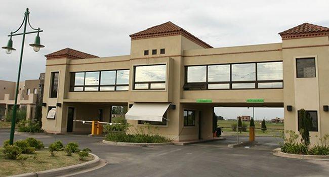 Terreno · 700m²