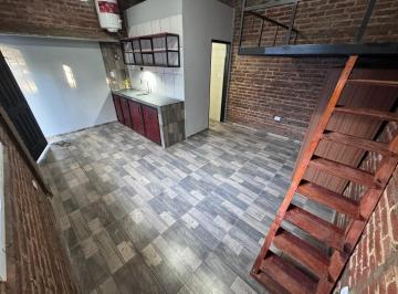 Departamento de 1 ambiente, Esteban Echeverría · Alquiler Departamento Monoambiente con Patio en Luis Guillón