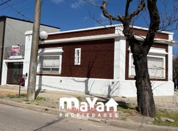 PH · 57m² · 3 Ambientes · 1 Cochera · Casa Tipo PH en Venta Zárate