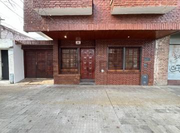 Casa · 320m² · 10 Ambientes · 3 Cocheras · Casa en Venta Cerca del Parque San Martin 390 m | Calle 50 E/ 22 y 23 | La Plata