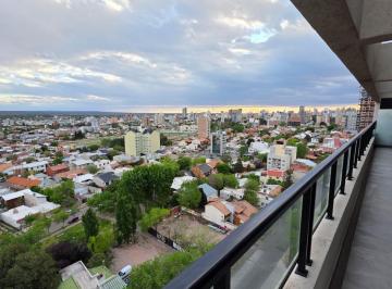 Vista al sur de Neuquén · Alquiler Luminoso Semipiso con Increíble Vista!
