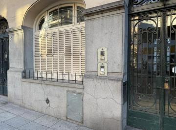 PH · 96m² · 5 Ambientes · PH en Flores