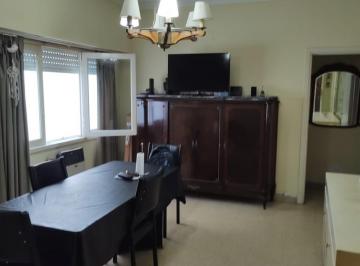 Departamento · 60m² · 3 Ambientes · 1 Cochera · Departamento de 60 m² con 2 Dorm. en Venta en Centro