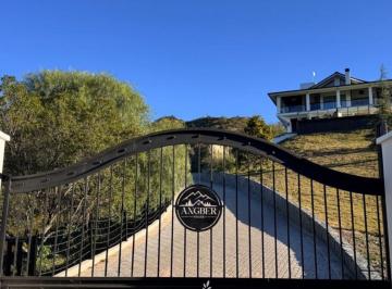 Casa de 10 ambientes, Villa General Belgrano · Venta de Vivienda Exclusiva en La Montaña en Villa General Belgrano - Viv0354